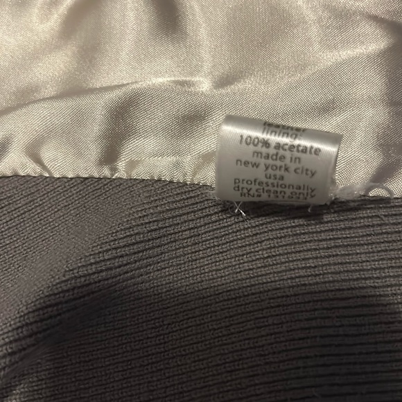 CUT25 BY YIGAL AZROUËL size4
Asymmetrical Leather Jacket. - Picture 7 of 9